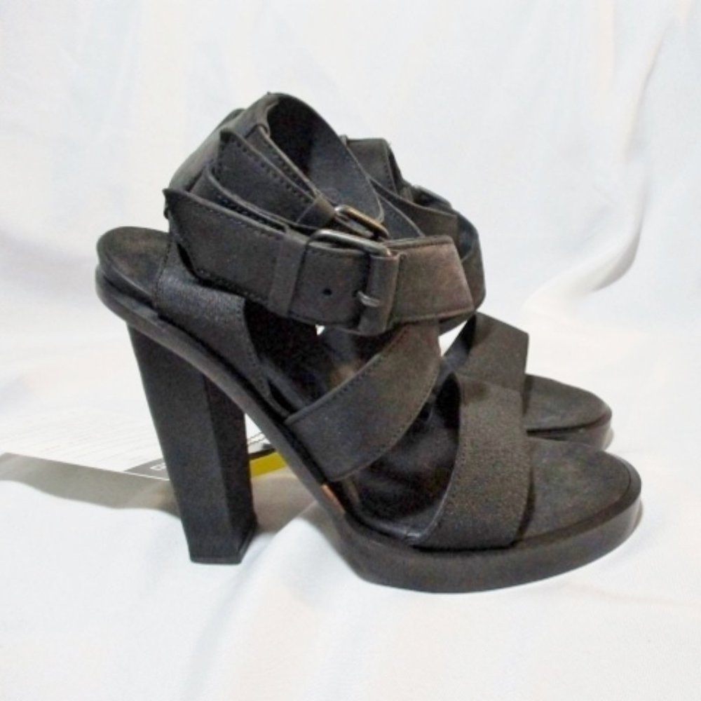 DAMIR DOMA Strappy High Heel Suede Sandal